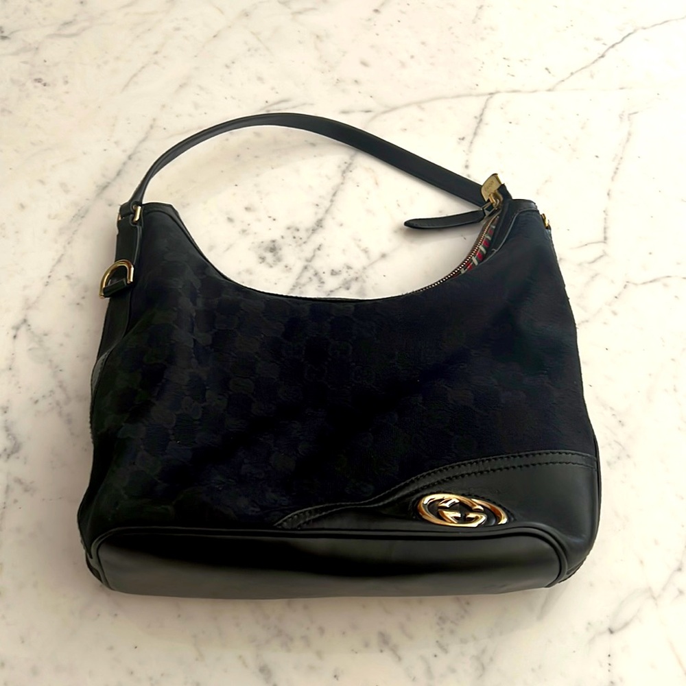 Gucci Medium Britt Hobo Shoulder Bag